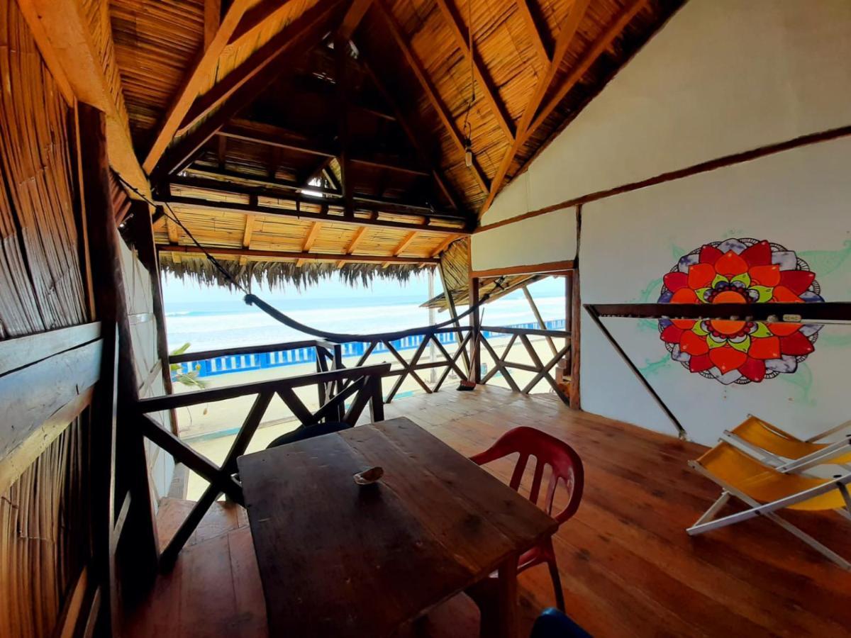 Hostal Mirada Al Mar Las Tunas Exterior photo